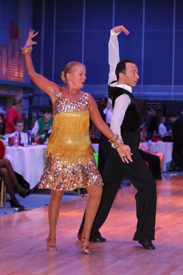 John and Irene Wilson dancing in the World Championship, Paris, December 2013
